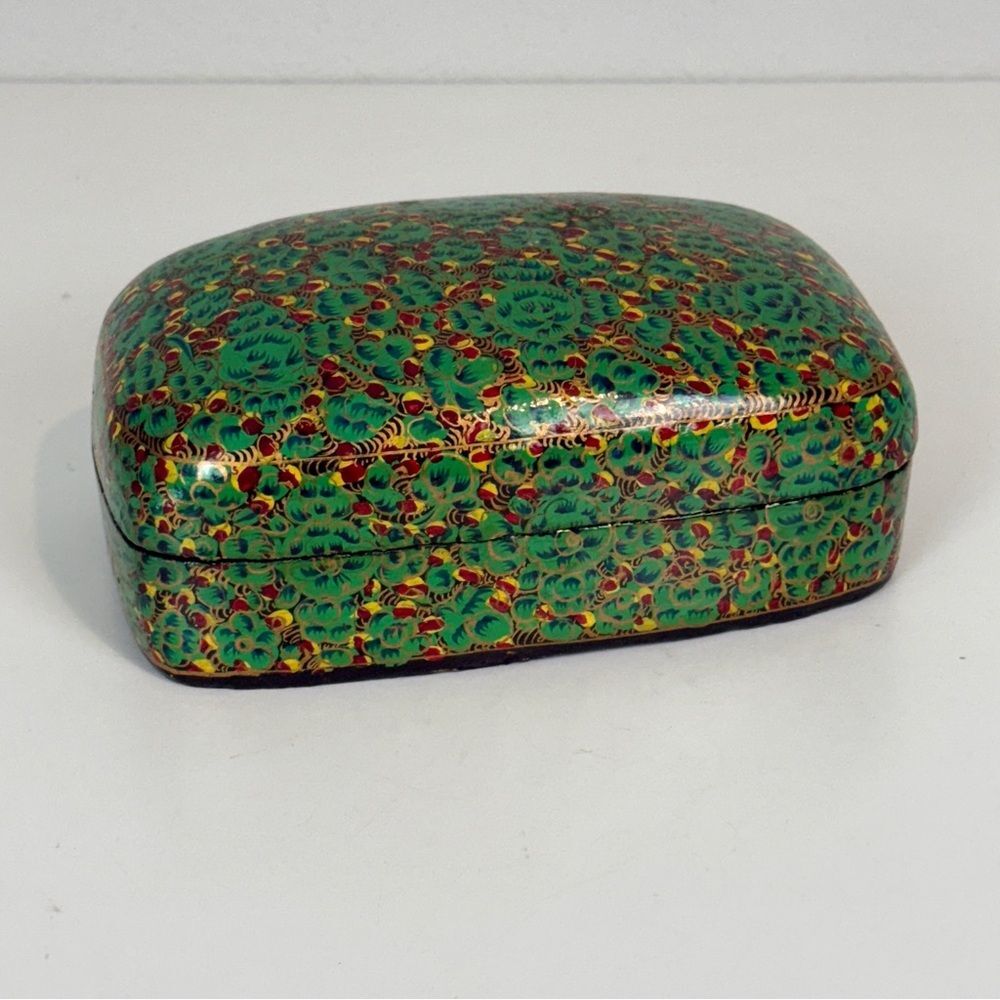 Vintage Hand-painted Paper Mache Trinket Box India Green Floral